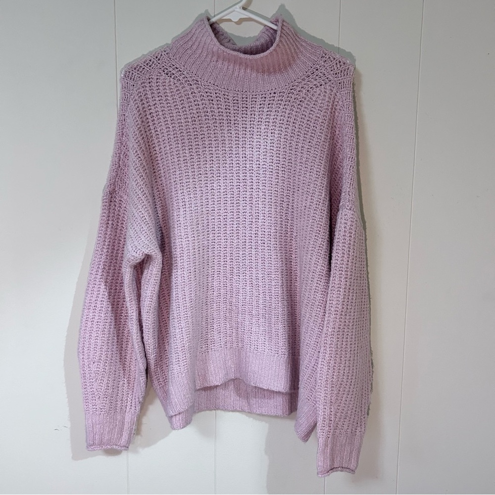 American Eagle Light Pink Knit Oversized Soft Cozy Turtleneck Sweater Small